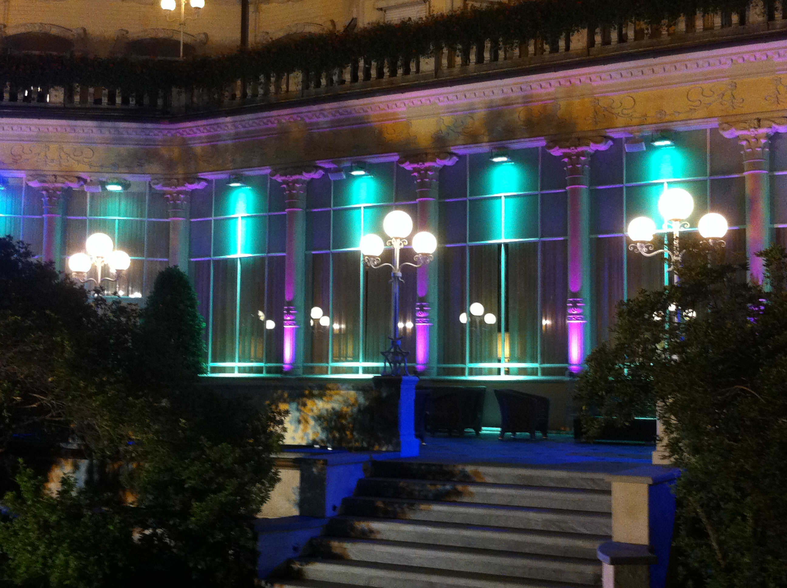 Nuove luci architetturali all'Hotel regina Palace di Stresa (VB)